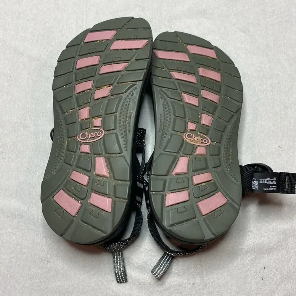 Chaco black double strap sandals size 4